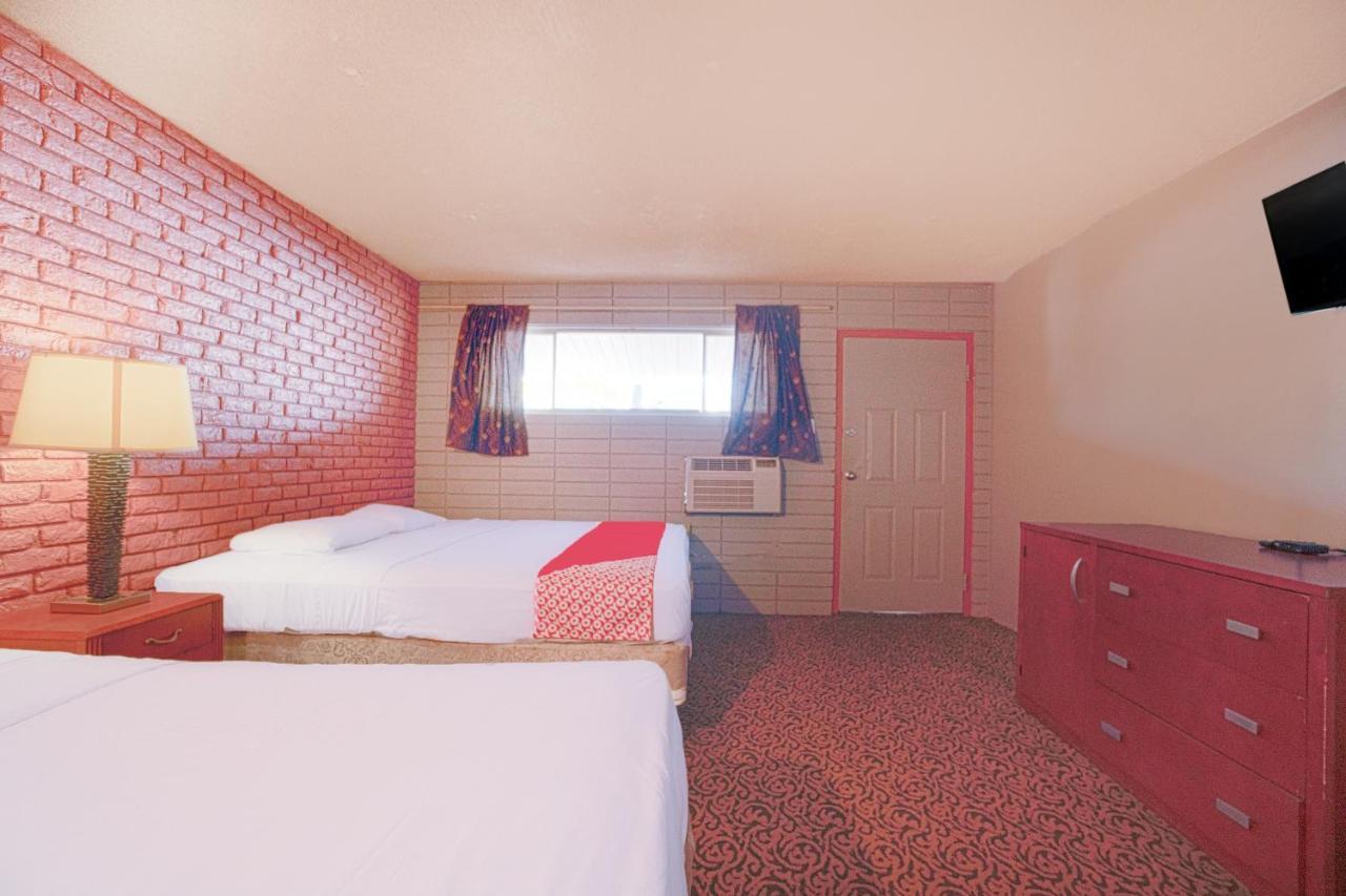 Town & Country Motel Bossier City By Oyo エクステリア 写真